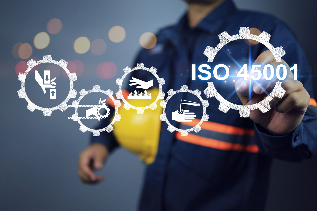 ISO 45001 e monitoramento inteligente: como alinhar segurança e tecnologia na sua operação